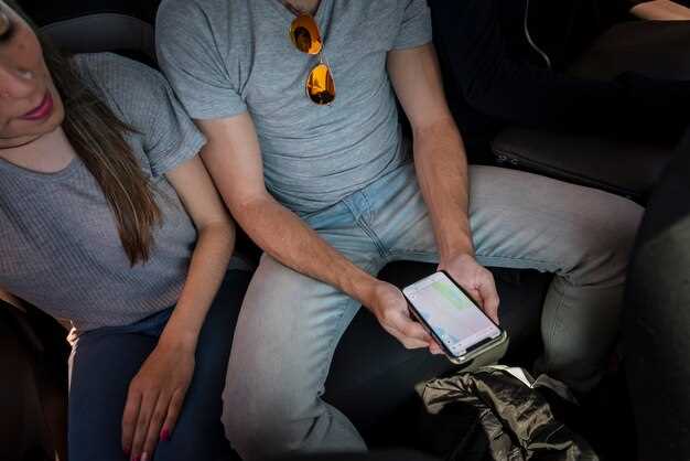 Подключение iPhone в порт USB автомобиля