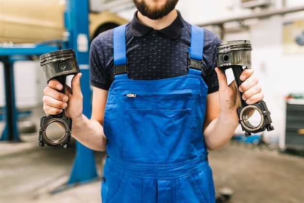 Возврат на место защитных элементов и проверка работы системы охладителя