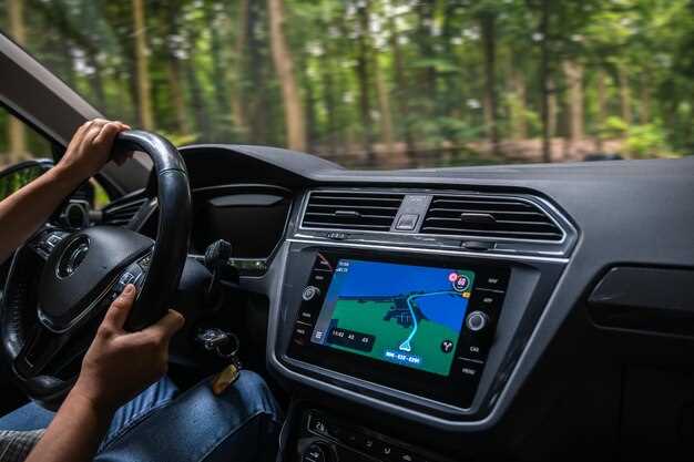 Интеграция с навигационной системой и мультимедийными компонентами