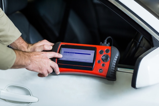 Как правильно очистить и подключить разъемы